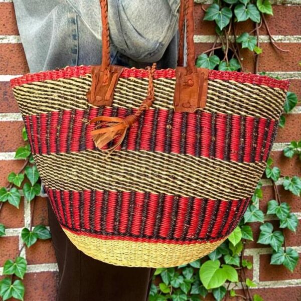 Hand-bag-185-ironwood (2)-ghana Bolga shoulder bag everyday essential.