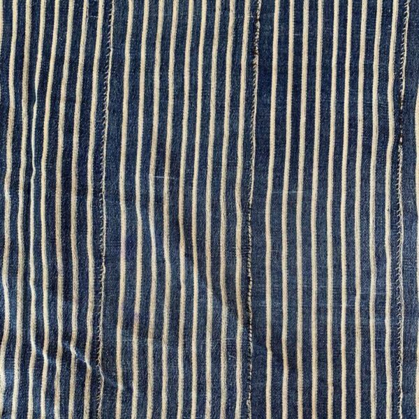Indigo-cloth-InC-M-261-scape (2) Indigo-cloth-InC-M-261-scape (2)