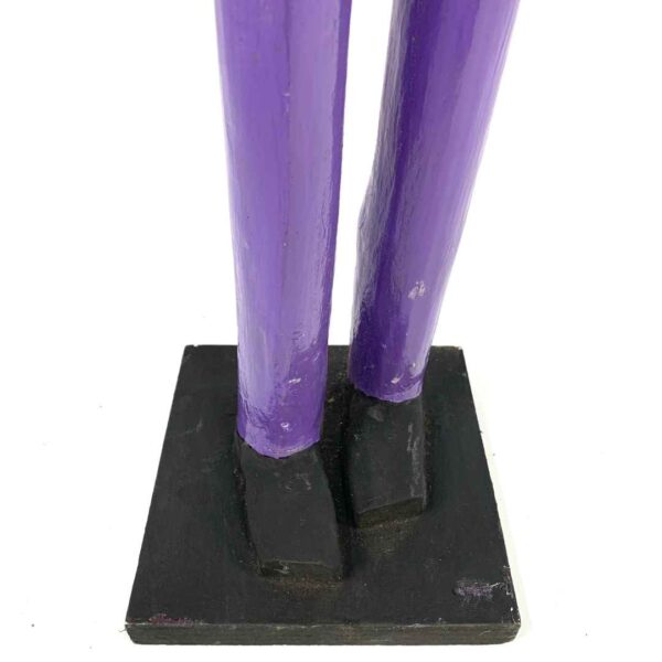 STAT-IV-CLNL-032-stilton (2) Handcarved artisan figure reflecting regional symbolism and authentic design heritage.