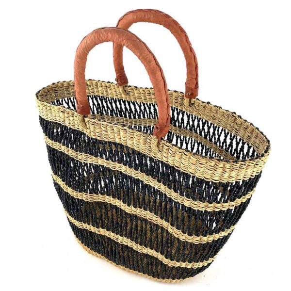 Unitote-basket-0270-doke (2) Ghanaian woven tote blending authentic texture with light, practical design.