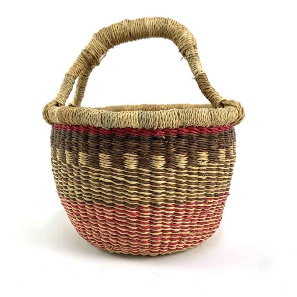 Vegan-small-round-basket-087-PlumBend (1) Sustainable handwoven basket crafted by Ghanaian artisans using traditional techniques