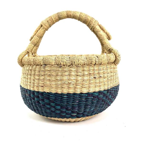 Vegan-small-round-basket-096-BlossumBend (1) Vegan-small-round-basket-096-BlossumBend (1)