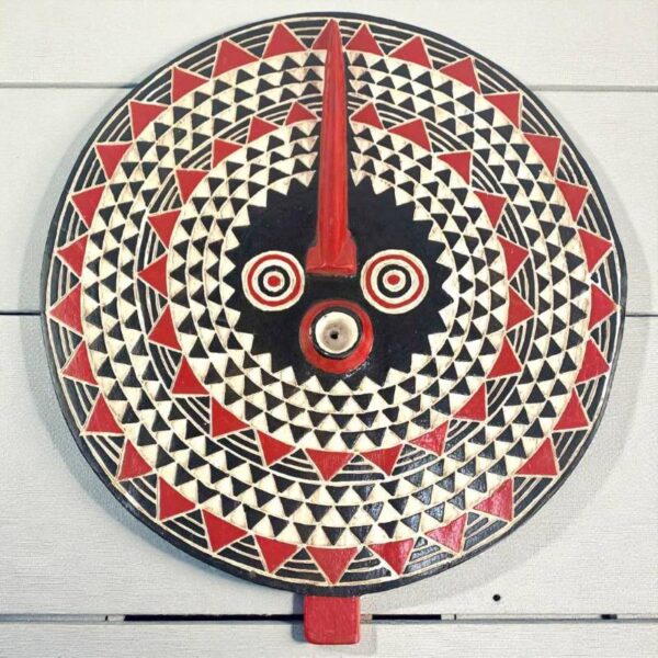 african-sun-mask-BF-BWA-421-sing (1) Clean geometric layout suggesting celestial symbolism
