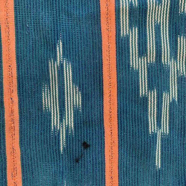 bashiri-indigo-cotton-245-damongo-african-cotton-fabric-woven-4 Close-up of the green-blue cotton cloth with pale diamond motifs