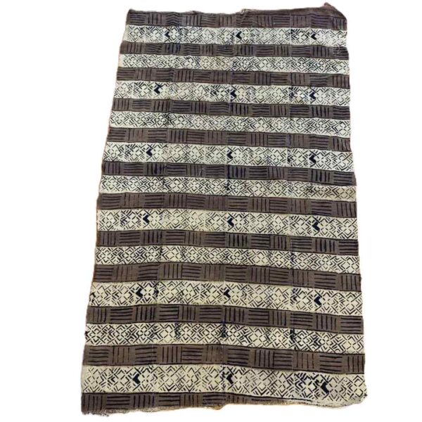 bashiri-mudcloth-medium-166-oryx-african-mud-cloth-fabric-2 Full view of the medium mudcloth in dark and light bands of geometric motifs on a white background