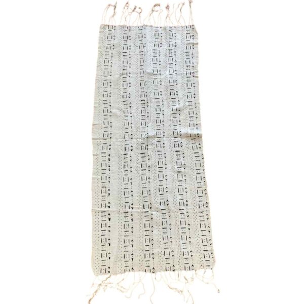 bashiri-mudcloth-small-151-silverbill-african-mud-cloth-fabric-2 Full view of the small light mudcloth with fine rows of dark dashes and arrows on a white background