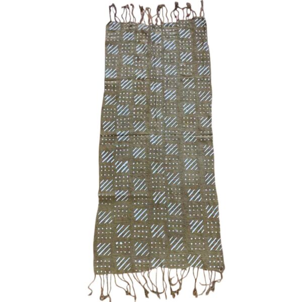 bashiri-mudcloth-small-158-weaver-african-textile-bogolan-2 Full view of the small muted earth-toned mudcloth with pale diagonal stripes and dots on a white background