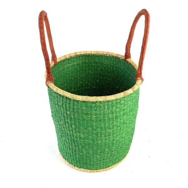bolga-Open-Laundry-basket-111-emerald (2) Angled view of the emerald green open laundry basket showing the leather handles