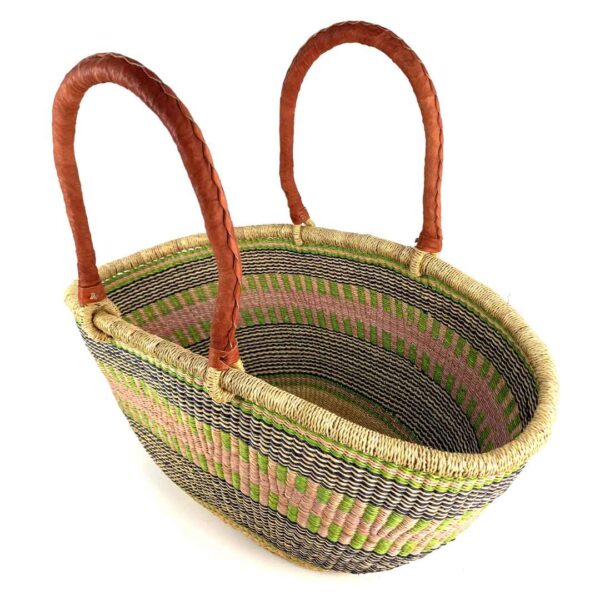 bolga-wawa-basket-255-pollen-3 Front view of the Mega Wawa basket, pollen