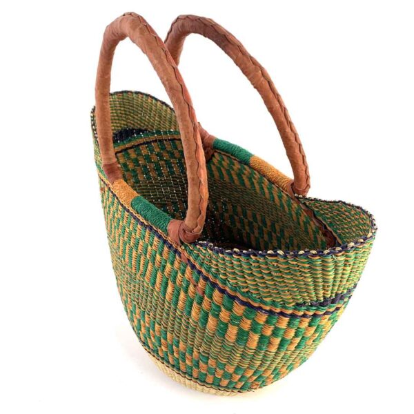 market-basket-standard-533-figtree (2) Round Ghana basket for storage or display.