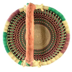 medium-round-basket-687-blossom-rich-tone-checked-bolga-african-basket-bashiri-2 Top view of the rich-toned checked medium round Bolga basket showing the woven interior and handle