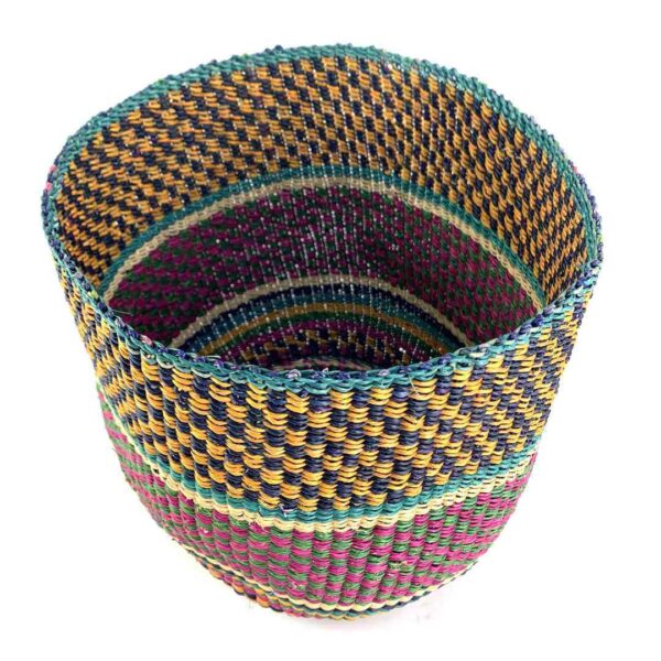 planter-basket-087-castings-jewel-tone-checked-vegan-woven-bolga-bashiri-2 Top view of the jewel-tone planter basket showing the woven interior