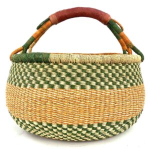 round woven basket