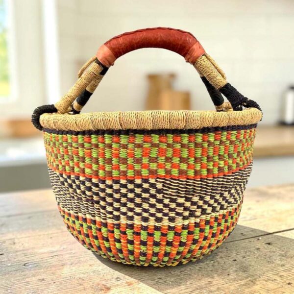 round-large-woven-basket-838-grammy (1) Large round Ghana basket traditionally woven from sustainable elephant grass. Durable, spacious and individually handmade in Northern Ghana.