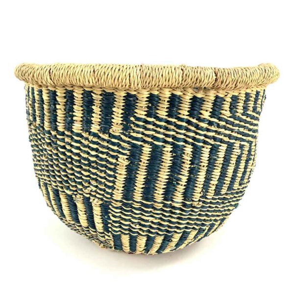 uba-basket-283-blossom-navy-natural-vegan-bolga-woven-bashiri-3 Front view of the navy and natural round Bolga basket on a white background