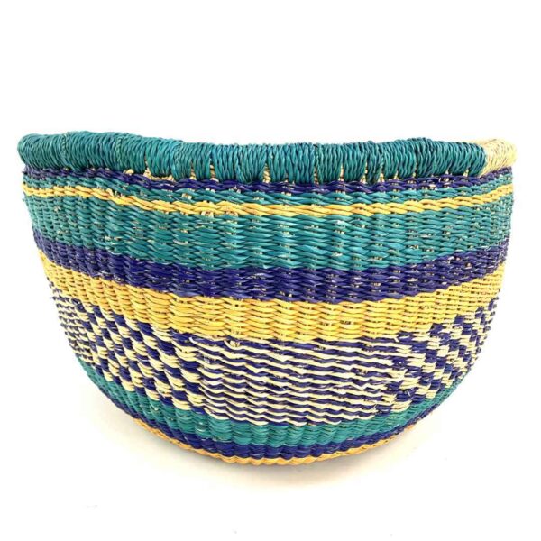 uba-basket-284-honeyjoy-teal-yellow-vegan-bolga-african-basket-bashiri-3 Front view of the teal and yellow round Bolga basket on a white background