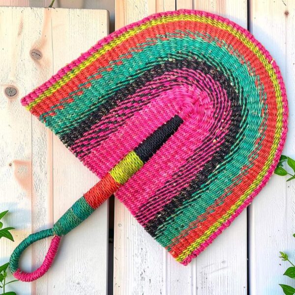 woven-FAN-Vegan-085-bleep (1)-bashiri Smooth wrapped handles support confident carry.